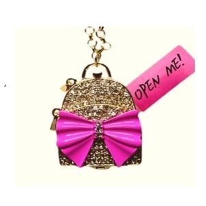 𝅺Betsey Johnson Back To Cool Backpack Locket Charm Necklace New